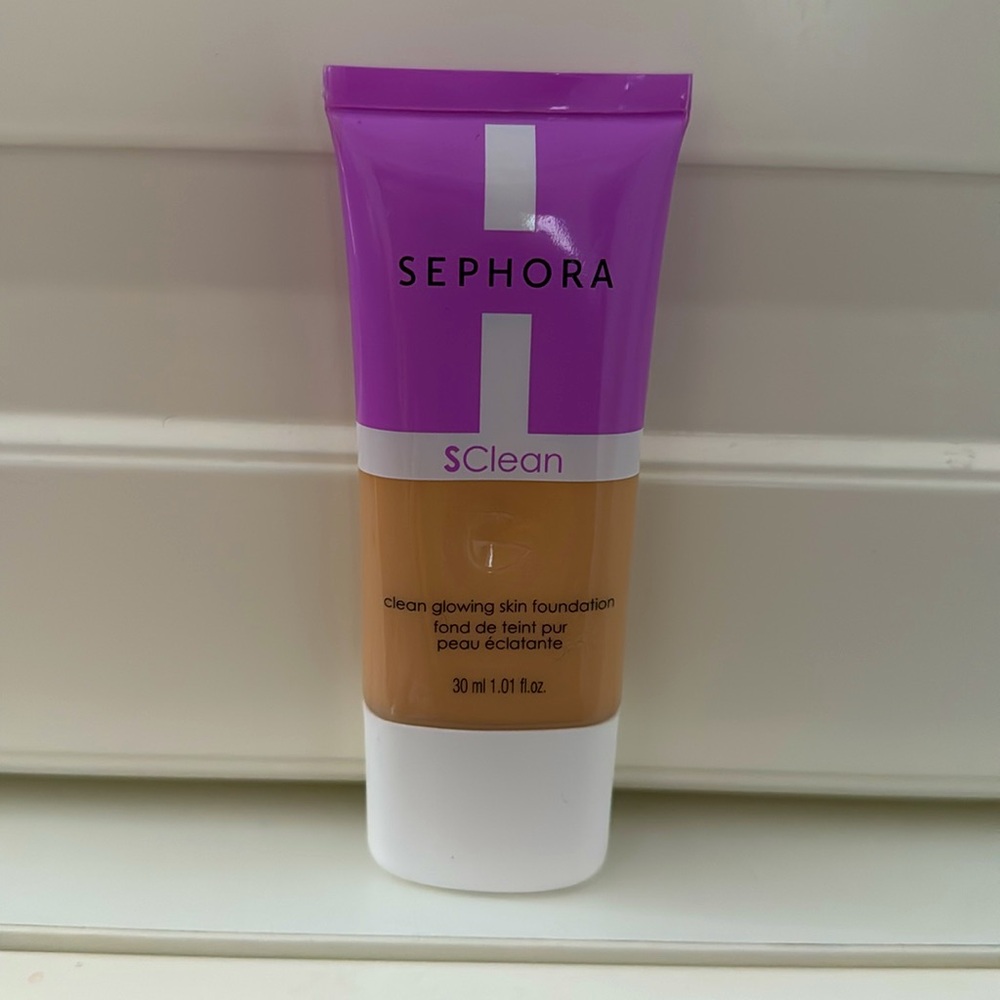 Sephora Collection Clean Glowing Skin Foundation - shade 7